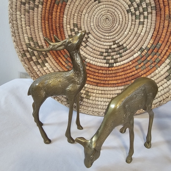 Set Of Three Brass Vintage Deer Decor Sculpture Figure MCM Animal - Picture 5 of 8